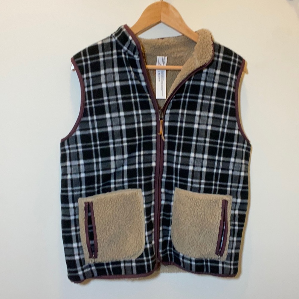 NWOT Eddie Bauer Sherpa & Flannel Trophy Reversible Vest